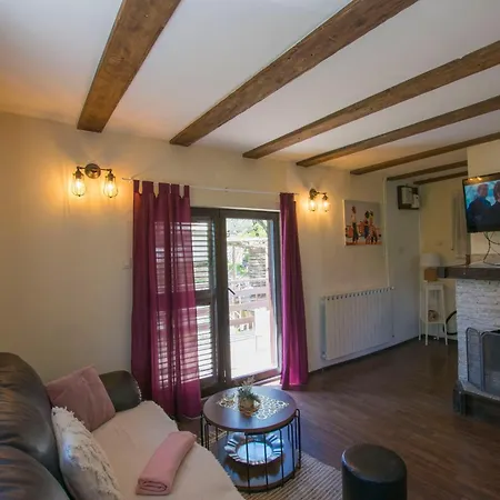 House Nina Lic Fužine