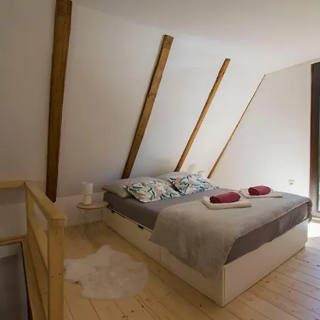 House Nina Lic Nyaraló Fužine